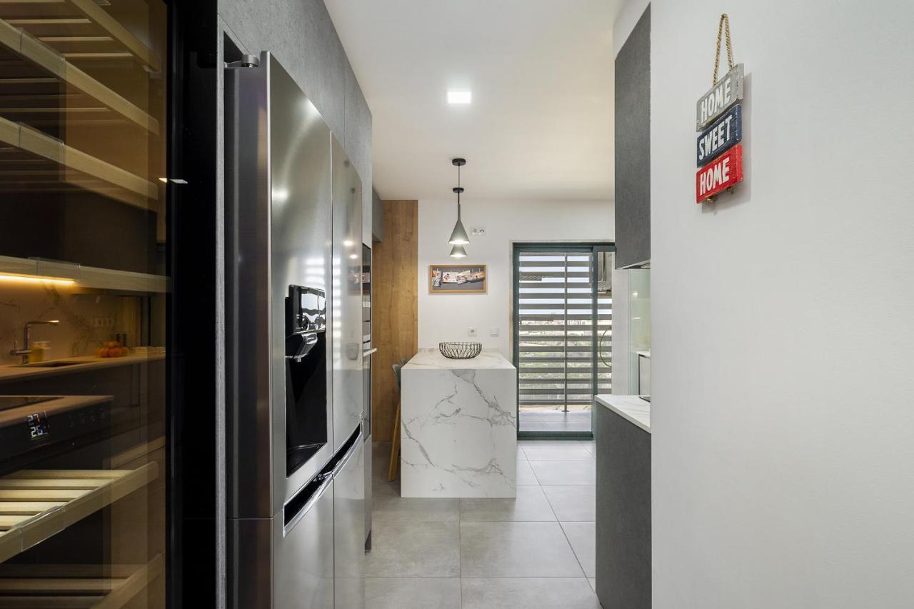 Whome Family Condo - Urban Retreat With Parking, Ac, Elevator In Great Location Lisabona Exterior foto