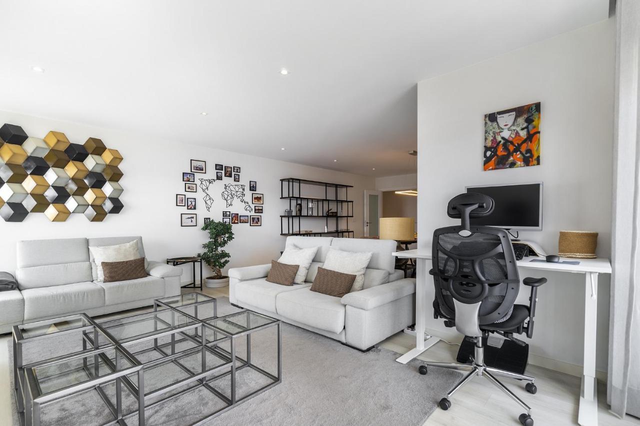 Whome Family Condo - Urban Retreat With Parking, Ac, Elevator In Great Location Lisabona Exterior foto