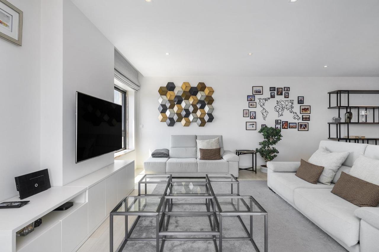 Whome Family Condo - Urban Retreat With Parking, Ac, Elevator In Great Location Lisabona Exterior foto
