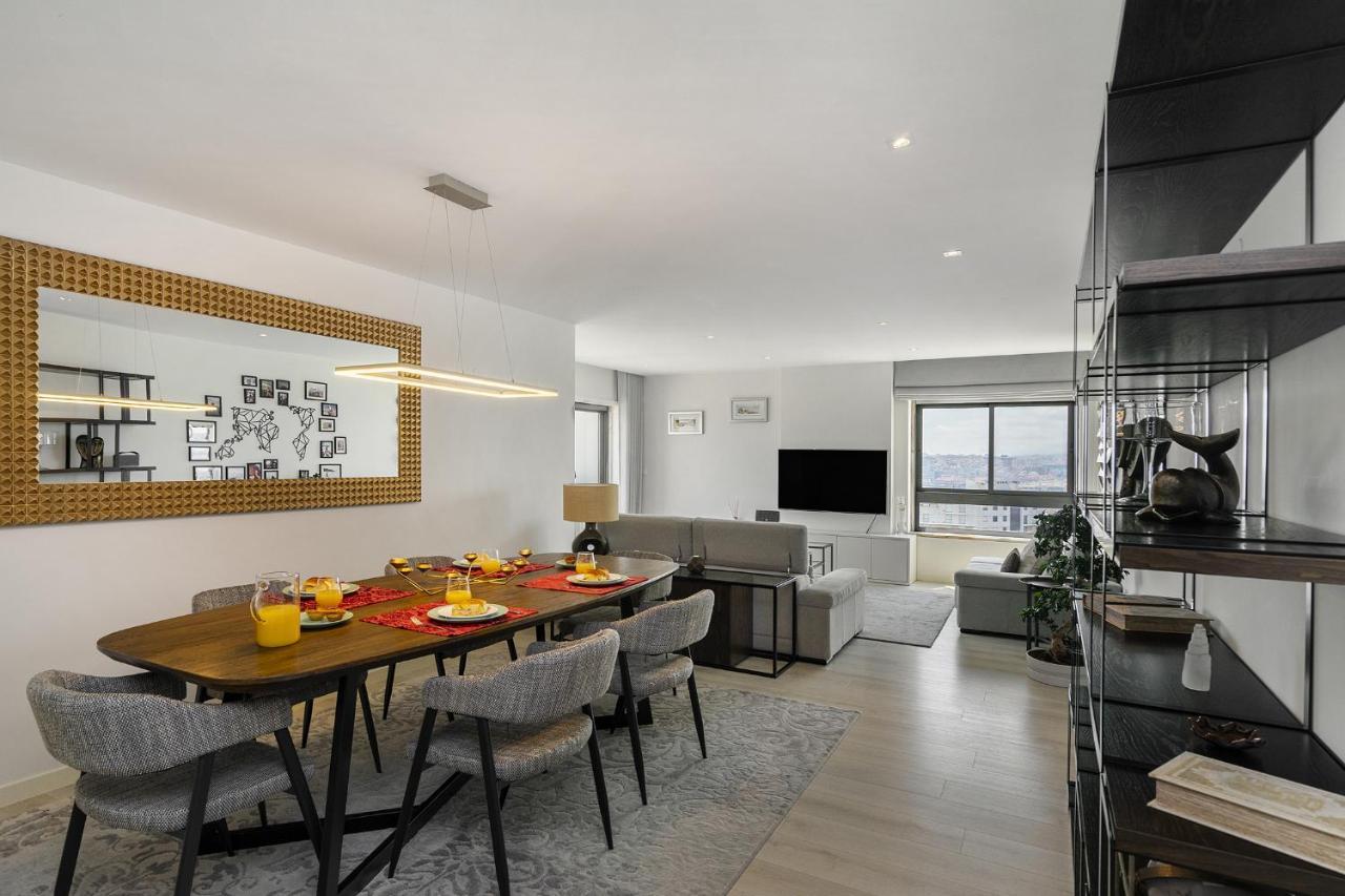 Whome Family Condo - Urban Retreat With Parking, Ac, Elevator In Great Location Lisabona Exterior foto