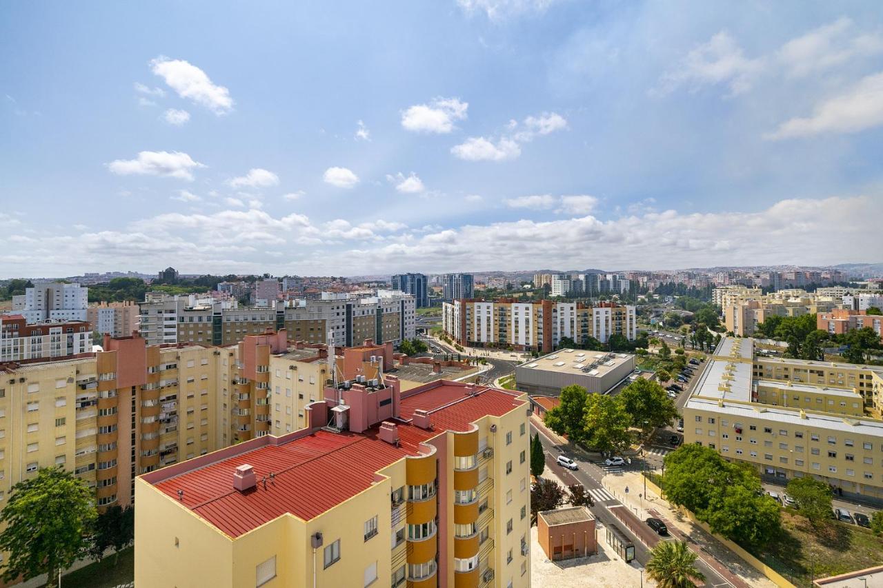 Whome Family Condo - Urban Retreat With Parking, Ac, Elevator In Great Location Lisabona Exterior foto